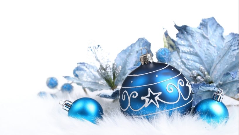 Blue-Christmas-ornaments-christmas-22228704-1362-768