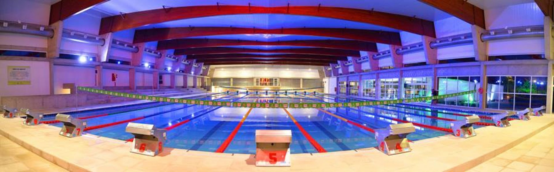 2415b680749fd0210cdf35cc977800c6_XL